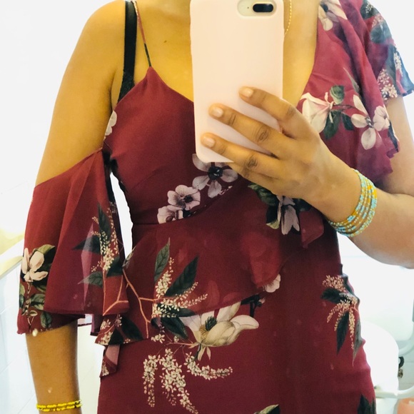 Dress - Picture 2 of 4